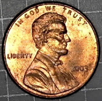 2003-Lincoln-Cent-With-Bar-Column-DDR-Look-In-The-Statue-To-The-Right